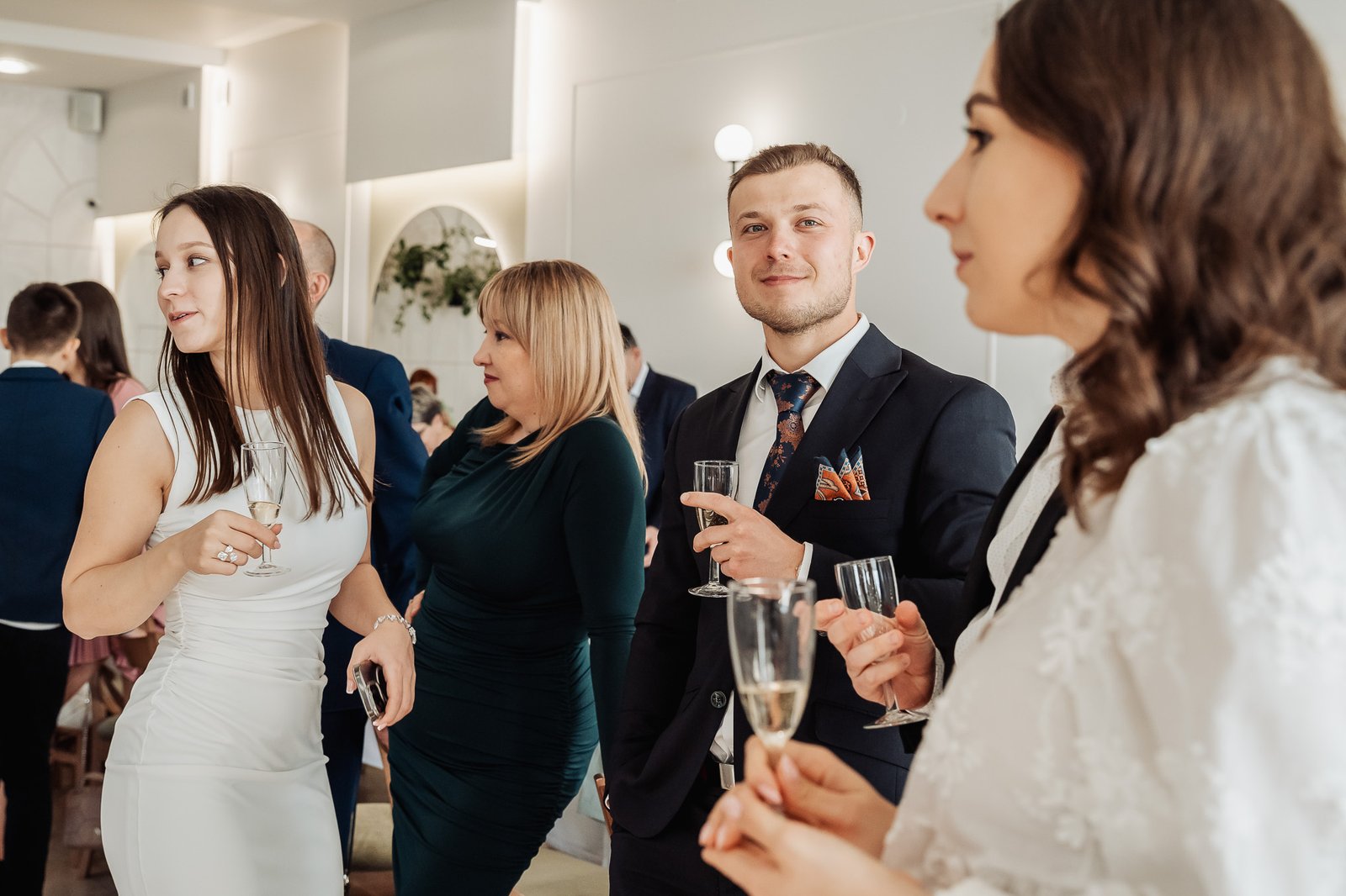 Toast bliskich podczas przyjęcia z okazji chrztu